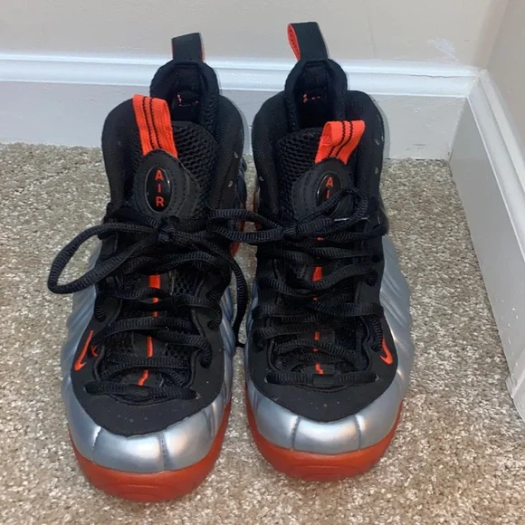 Crimson Nike Foamposite Pro - Picture 3 of 5